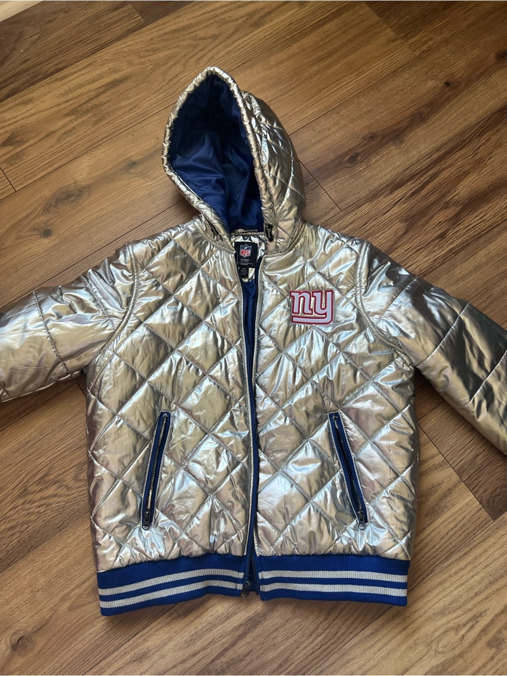 NFL Team Apparel New York Giants Metallic Silver Quilted Puffer Jacket L